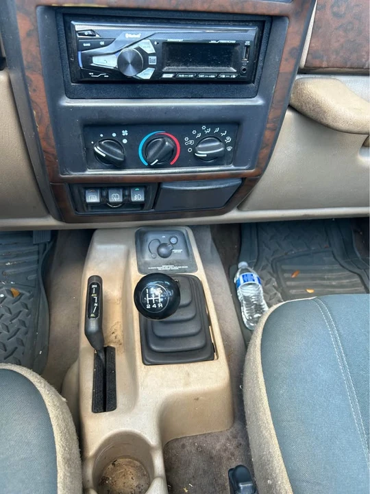 2000 Jeep TJ Wrangler - Image 9 of 10