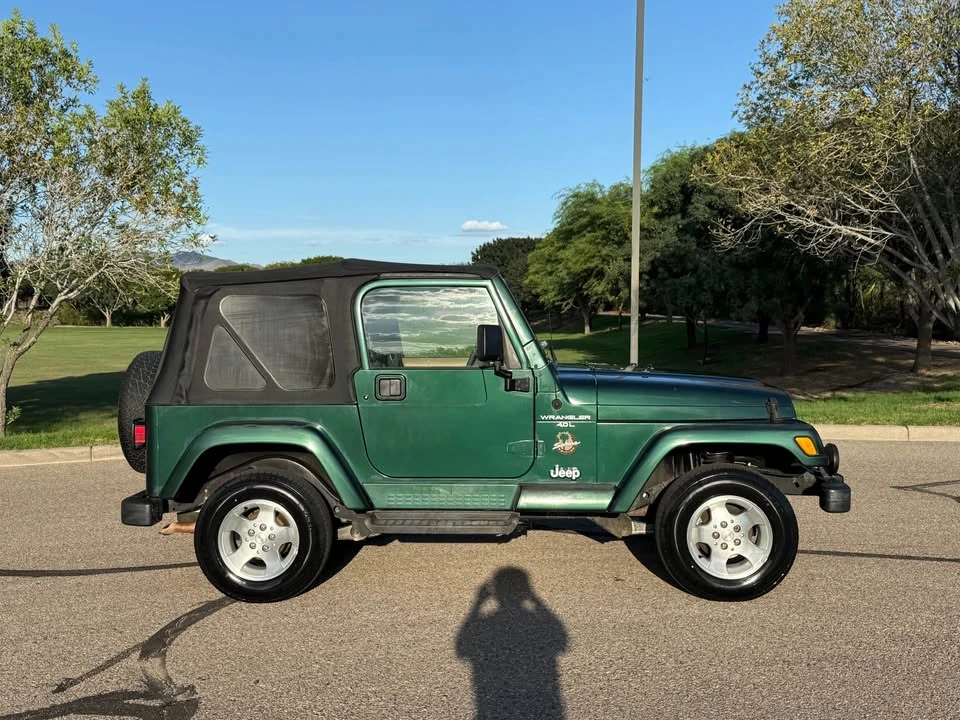 2000 Jeep TJ Wrangler - Image 2 of 13