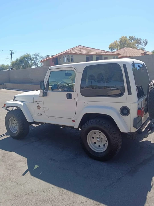 2000 Jeep TJ Wrangler - Image 13 of 14