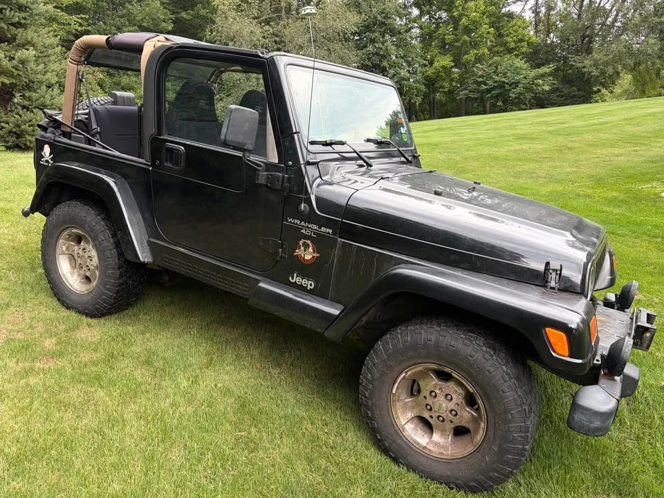 2000 Jeep TJ Wrangler - Image 3 of 4