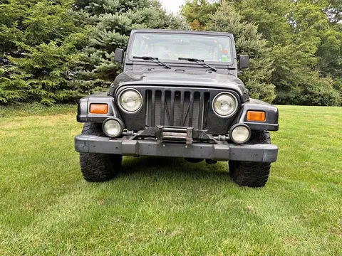 2000 Jeep Wrangler Sahara Sport Utility 4D