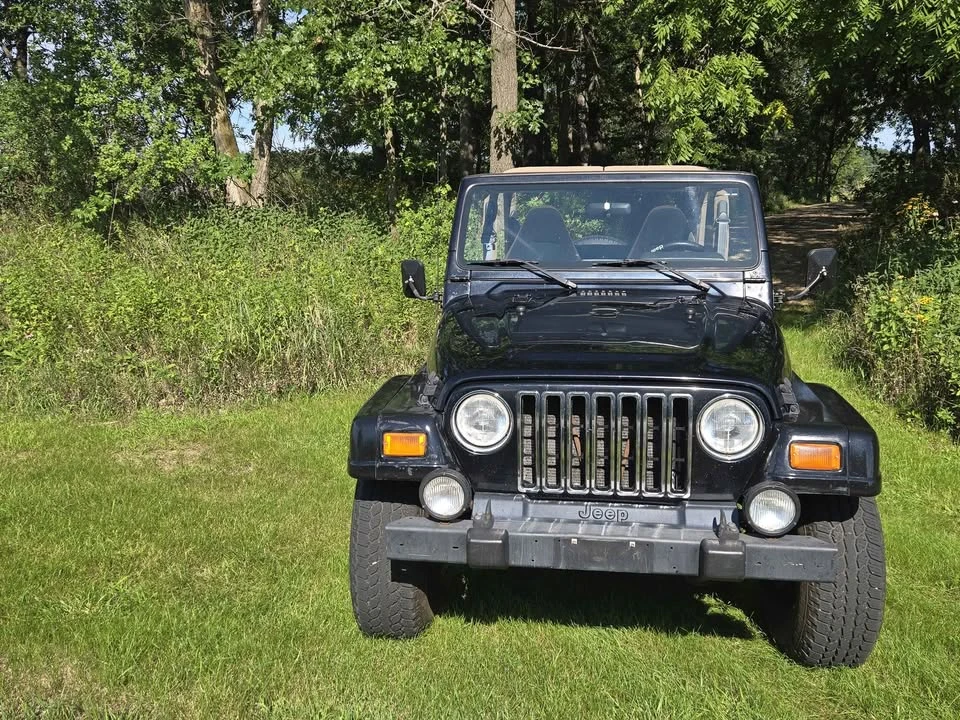 2000 Jeep TJ Wrangler - Image 4 of 11