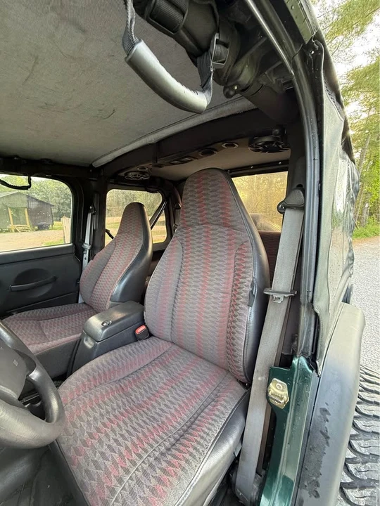 2000 Jeep TJ Wrangler - Image 9 of 12