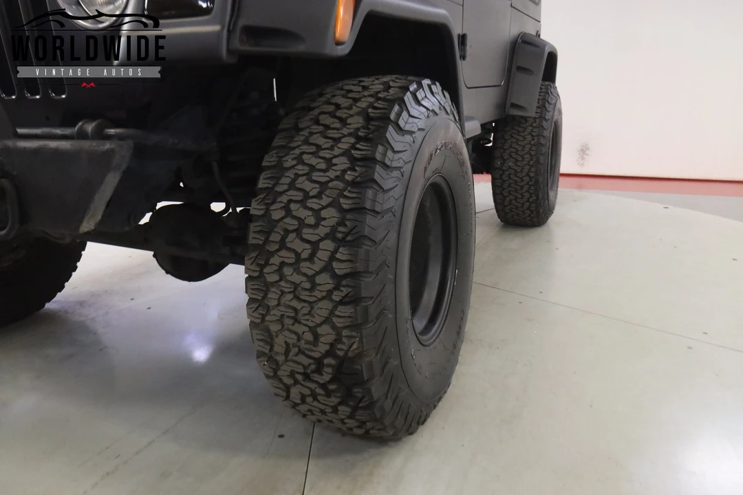 2000 Jeep TJ Wrangler - Image 11 of 12