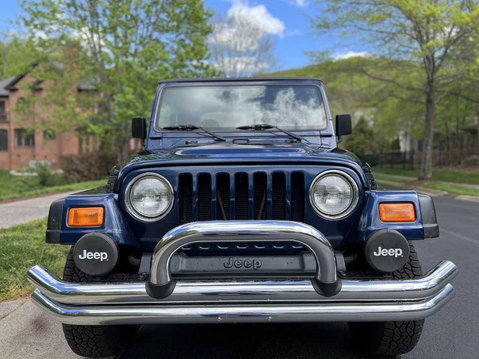2000 Jeep TJ Wrangler - Image 9 of 31