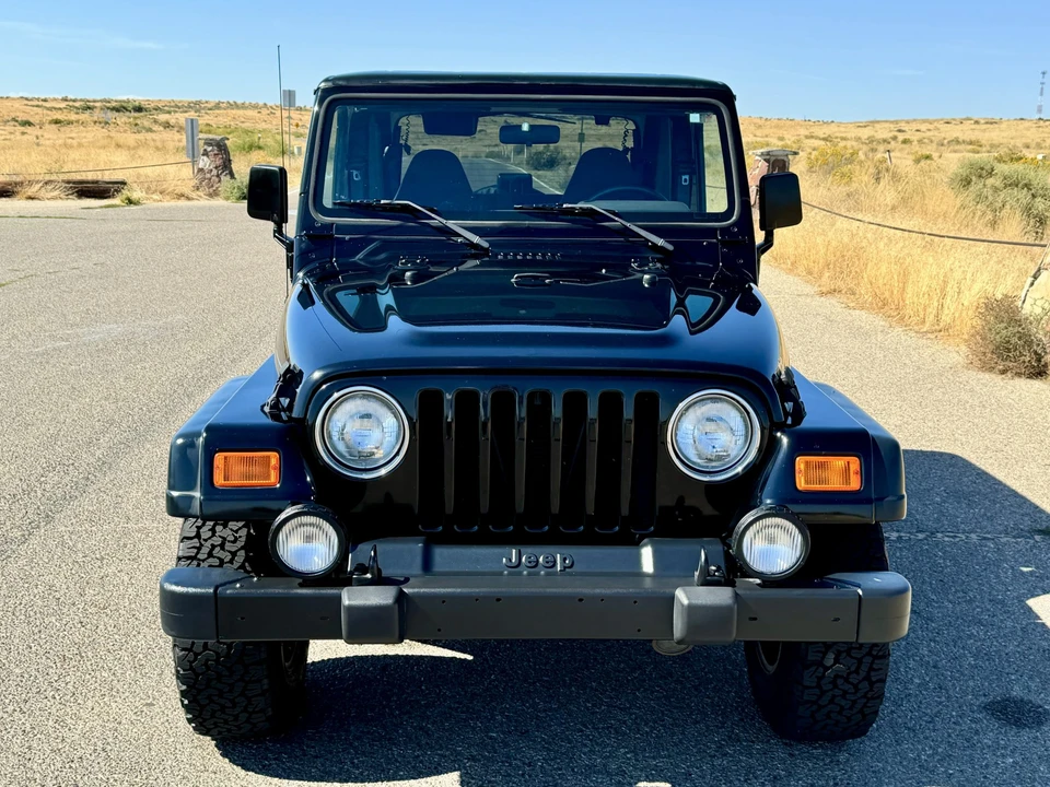 2000 Jeep TJ Wrangler - Image 5 of 31