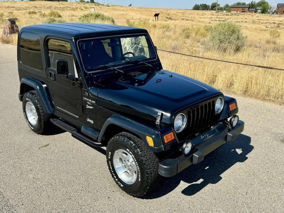 2000 Jeep TJ Wrangler - Image 8 of 31