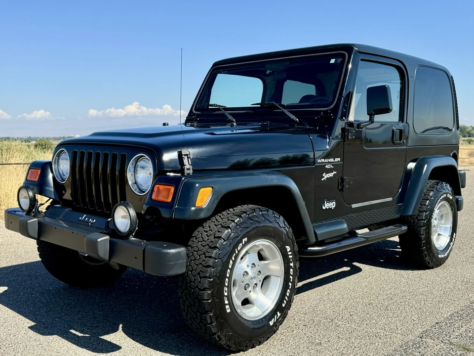 2000 Jeep TJ Wrangler - Image 2 of 31