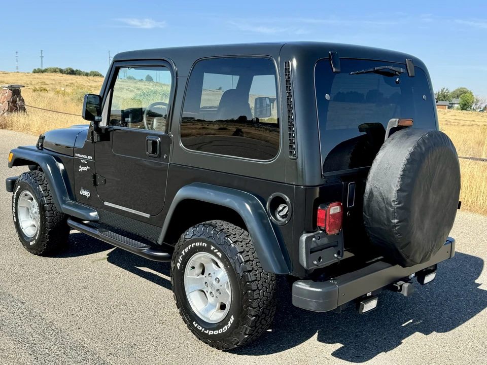 2000 Jeep TJ Wrangler - Image 15 of 31