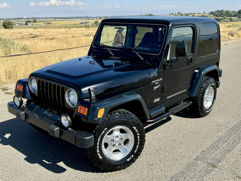 2000 Jeep TJ Wrangler - Image 3 of 31