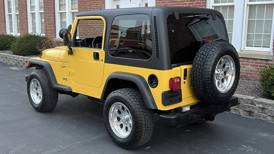 2000 Jeep TJ Wrangler - Image 3 of 8