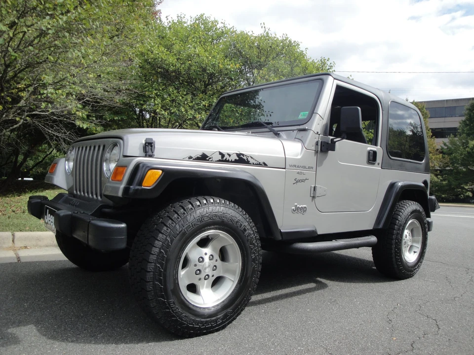 2000 Jeep TJ Wrangler - Image 7 of 31