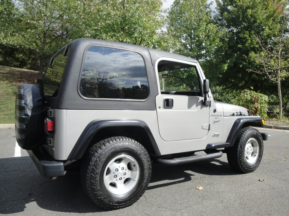 2000 Jeep TJ Wrangler - Image 18 of 31