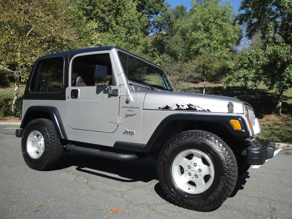 2000 Jeep TJ Wrangler - Image 25 of 31