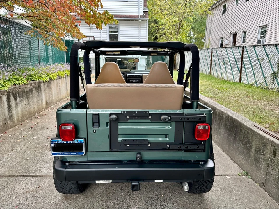 2000 Jeep TJ Wrangler - Image 3 of 31