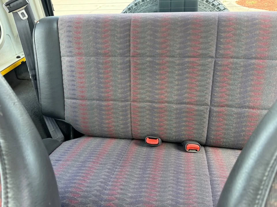 2000 Jeep TJ Wrangler - Image 16 of 17
