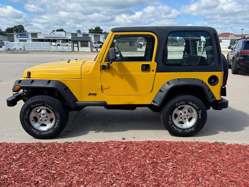 2000 Jeep TJ Wrangler - Image 3 of 17