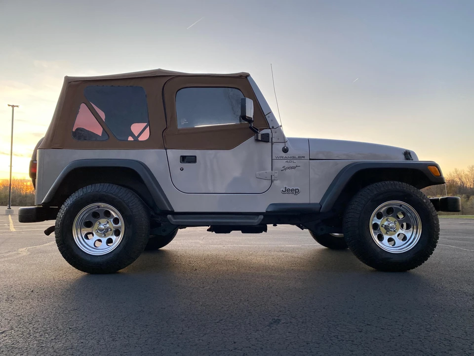 2000 Jeep TJ Wrangler - Image 24 of 31