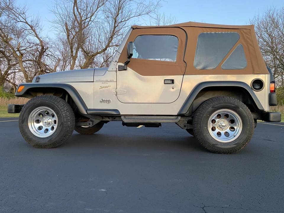 2000 Jeep TJ Wrangler - Image 15 of 31
