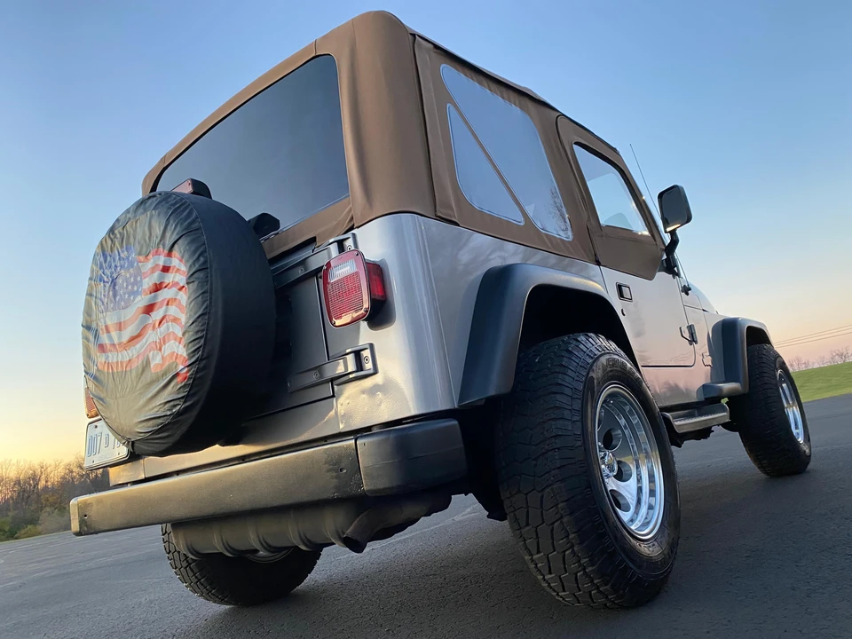 2000 Jeep TJ Wrangler - Image 21 of 31