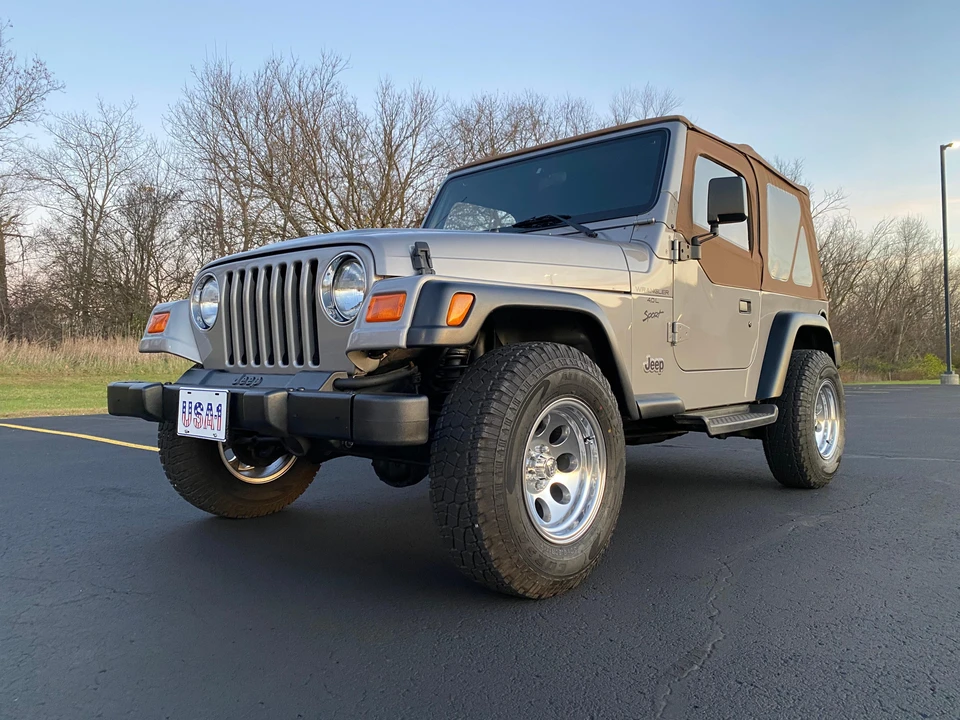 2000 Jeep TJ Wrangler - Image 8 of 31