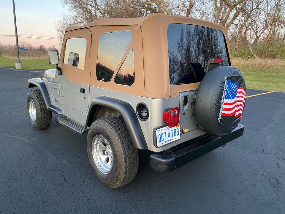 2000 Jeep TJ Wrangler - Image 17 of 31
