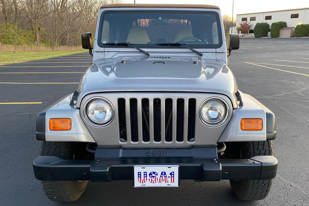 2000 Jeep TJ Wrangler - Image 2 of 31