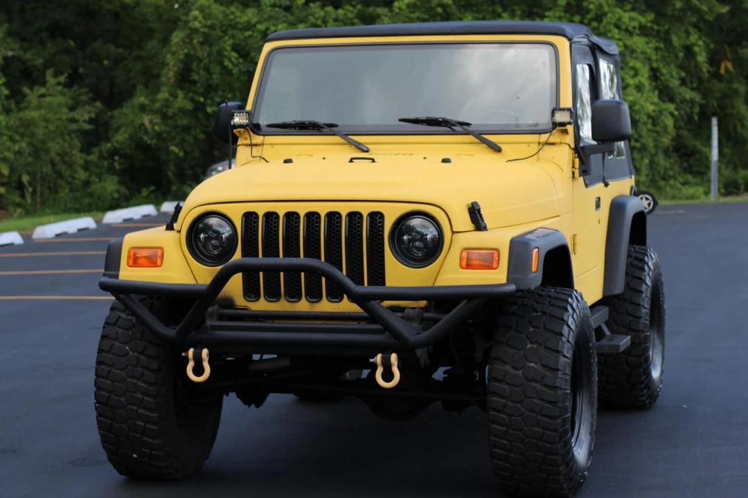 2000 Jeep TJ Wrangler - Image 2 of 31