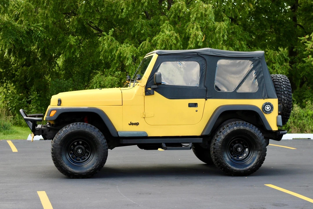 2000 Jeep TJ Wrangler - Image 15 of 31
