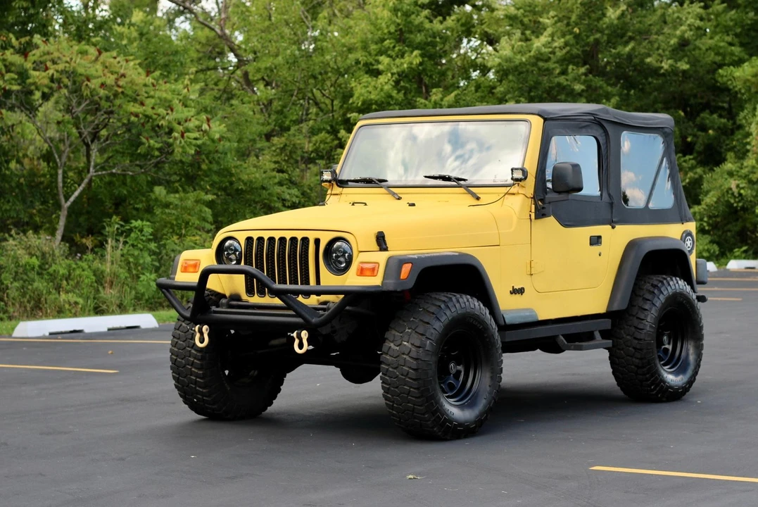 2000 Jeep TJ Wrangler - Image 9 of 31