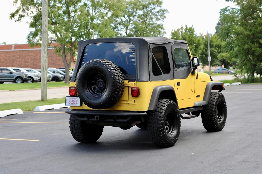 2000 Jeep TJ Wrangler - Image 28 of 31