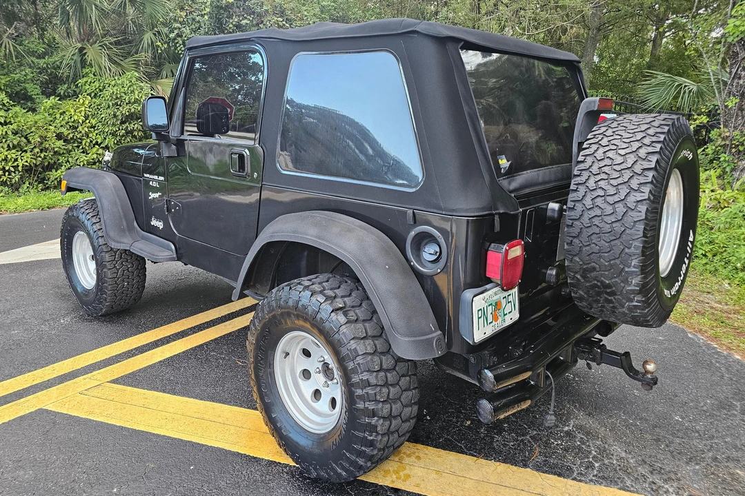 2000 Jeep TJ Wrangler - Image 4 of 31