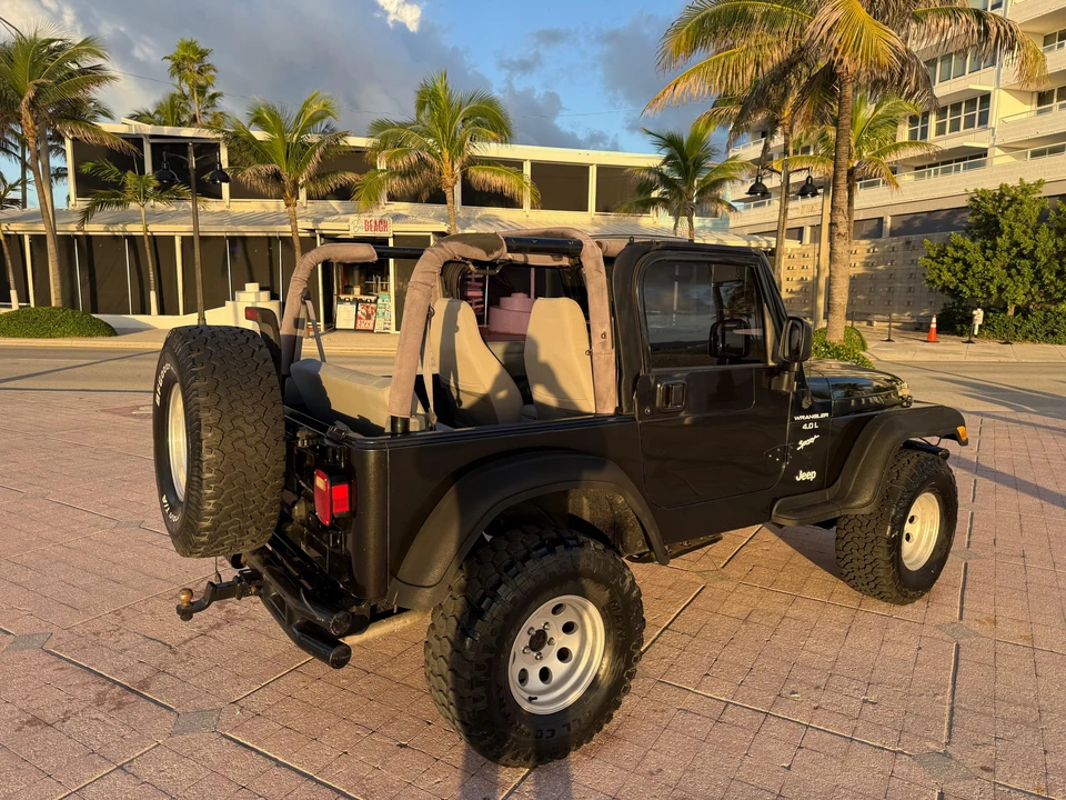 2000 Jeep TJ Wrangler - Image 14 of 31