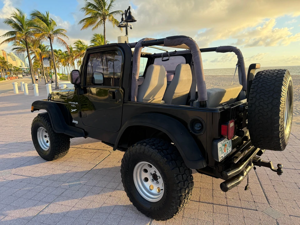 2000 Jeep TJ Wrangler - Image 10 of 31