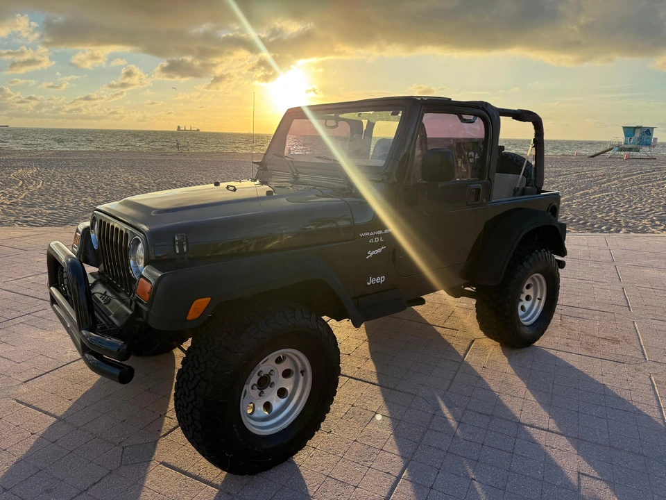 2000 Jeep TJ Wrangler - Image 7 of 31