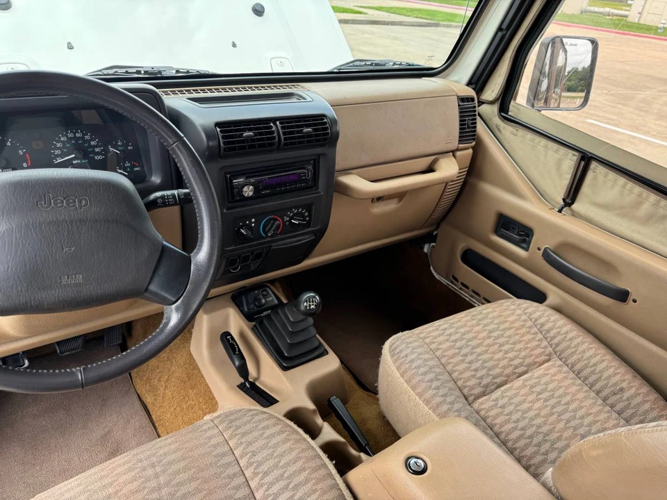 2000 Jeep TJ Wrangler - Image 13 of 16