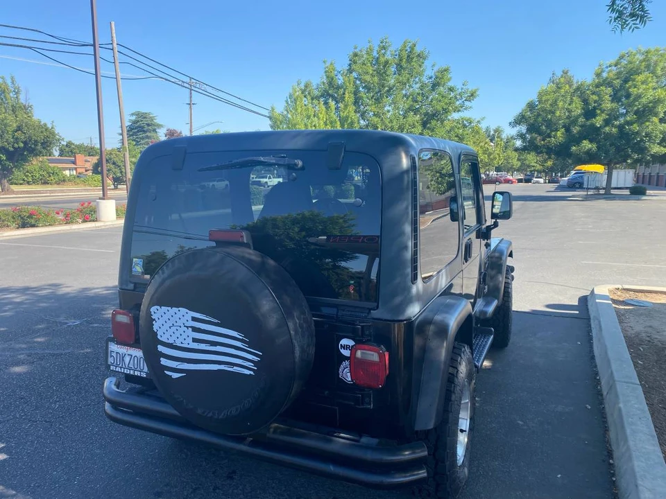 2000 Jeep TJ Wrangler - Image 2 of 12