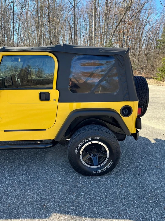 2000 Jeep TJ Wrangler - Image 22 of 31