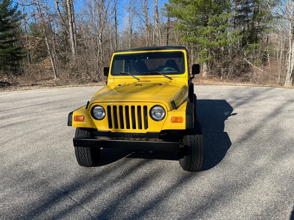 2000 Jeep TJ Wrangler - Image 3 of 31