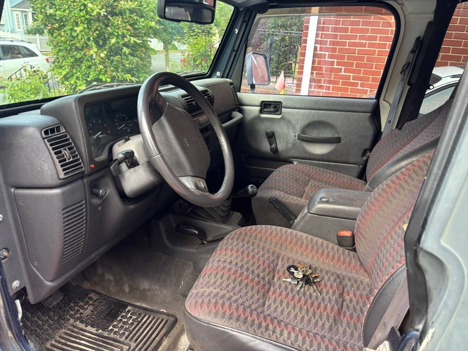 2000 Jeep TJ Wrangler - Image 5 of 8