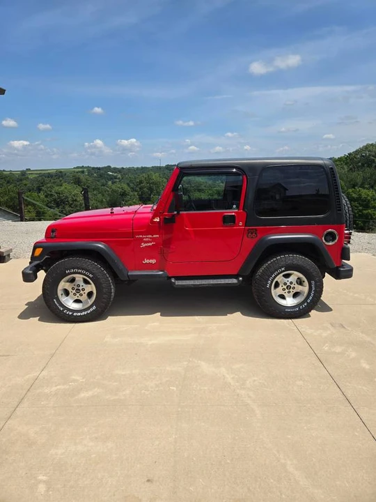 2000 Jeep TJ Wrangler - Image 2 of 14