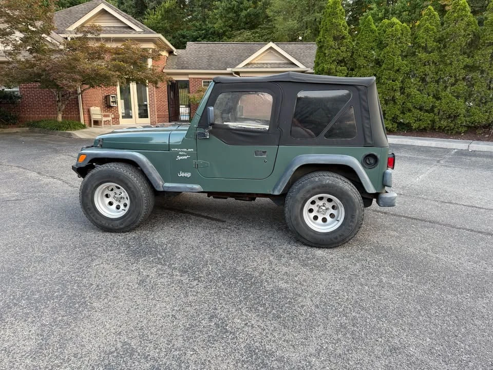 2000 Jeep TJ Wrangler - Image 2 of 12