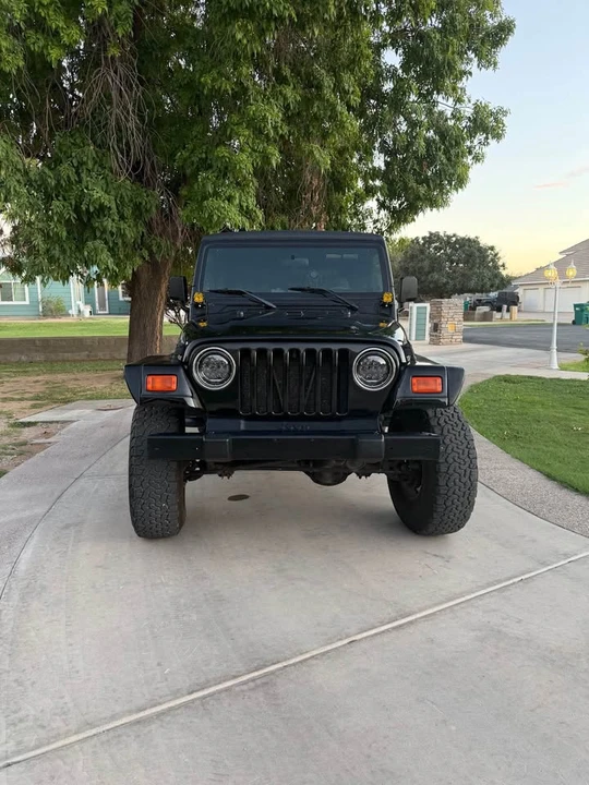 2000 Jeep TJ Wrangler - Image 2 of 14
