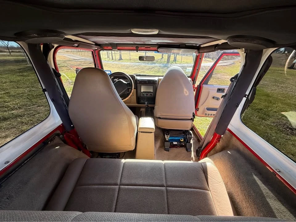 2000 Jeep TJ Wrangler - Image 10 of 20