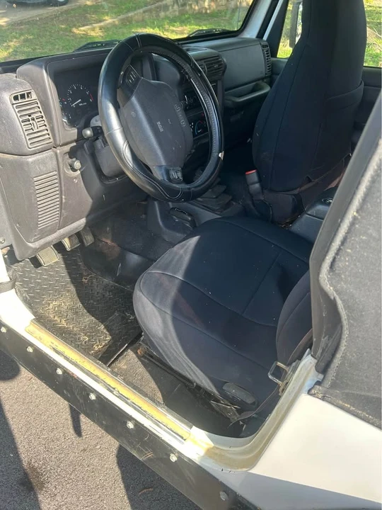 2000 Jeep TJ Wrangler - Image 5 of 13