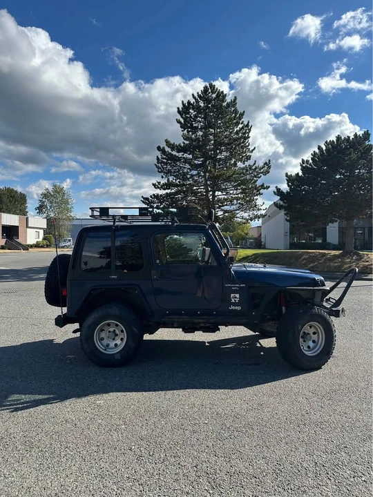 2000 Jeep TJ Wrangler - Image 17 of 17