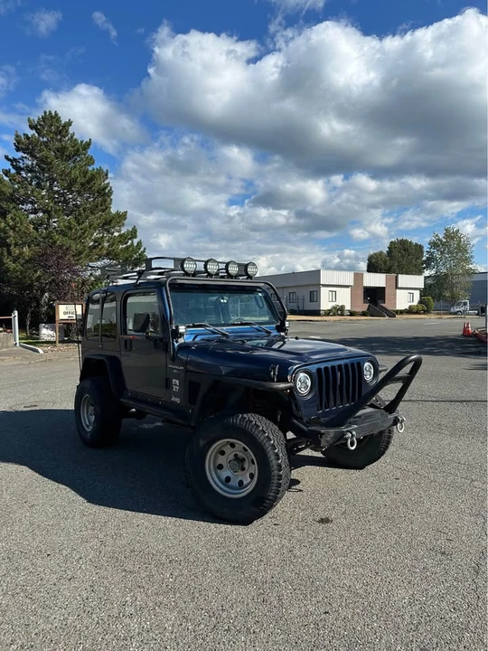 2000 Jeep TJ Wrangler - Image 2 of 17