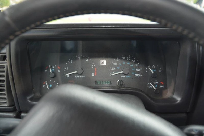 2000 Jeep TJ Wrangler - Image 9 of 15