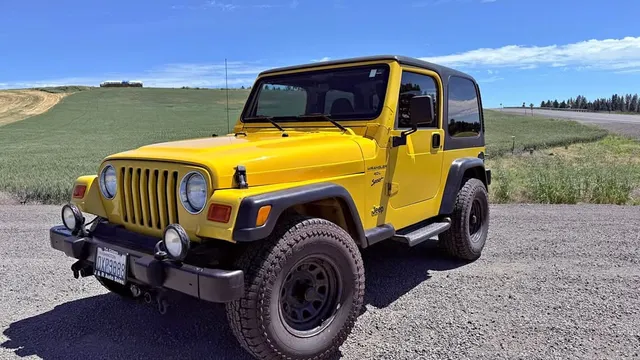 2000 Jeep Wrangler Sport S Sport Utility 2D