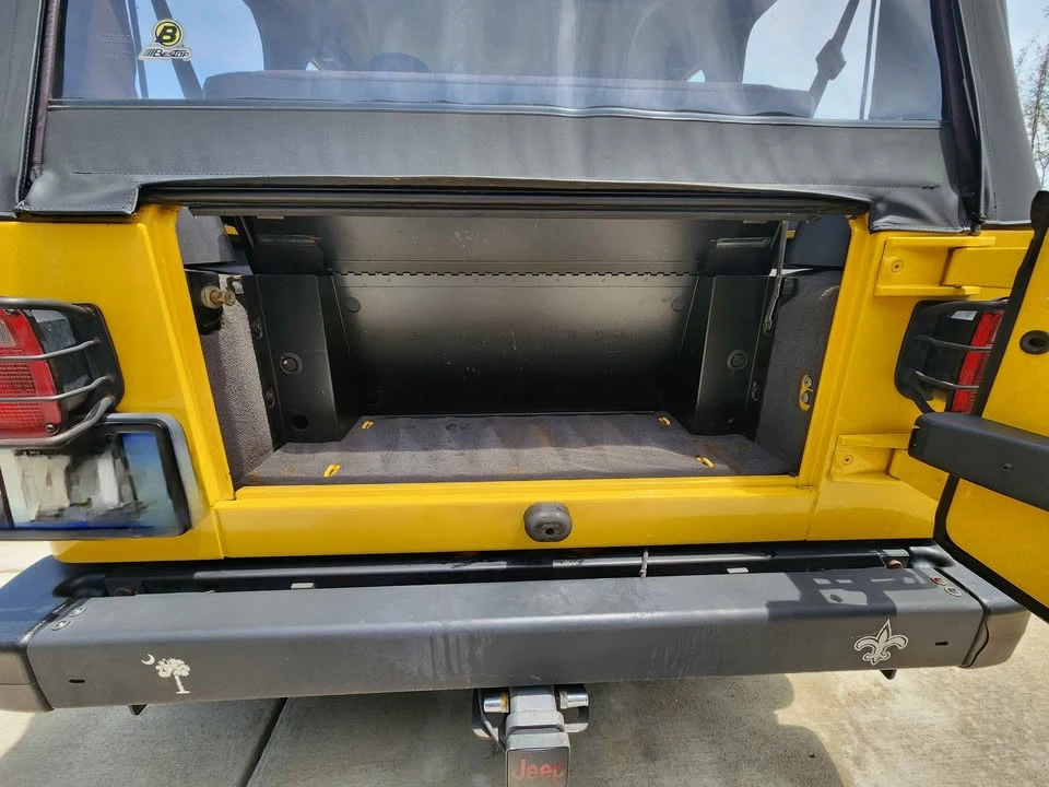 2000 Jeep TJ Wrangler - Image 5 of 10